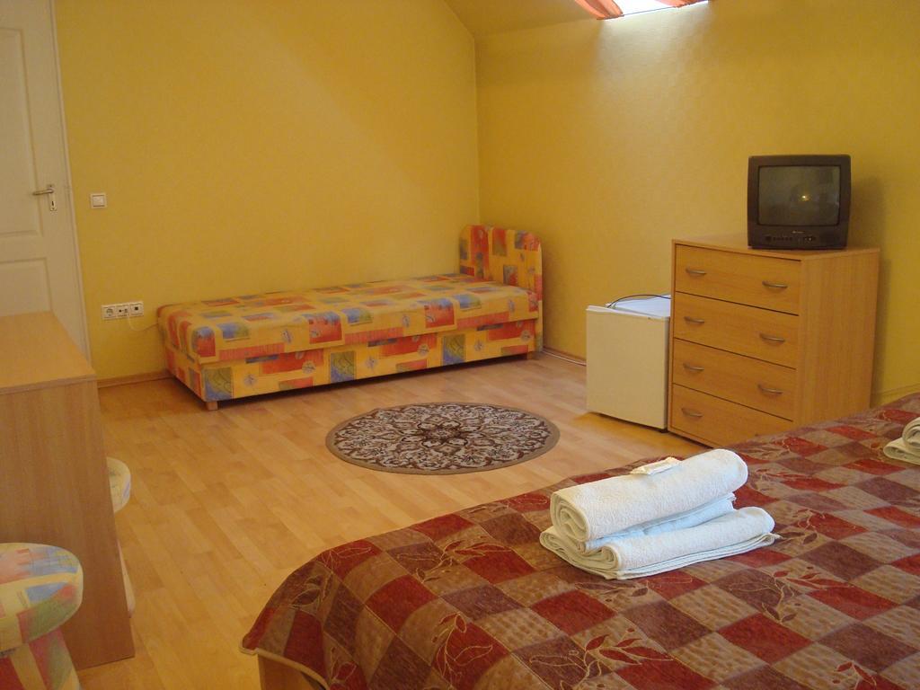 Hotel Arany Trofea Eger Room photo
